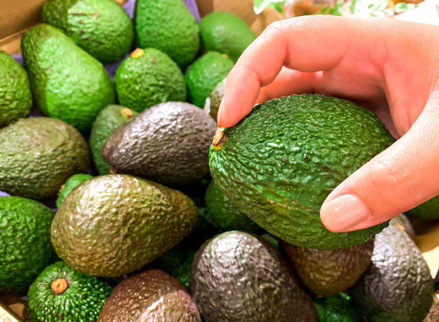 Fresh Haas Avocados Bag - Shop Avocados at H-E-B