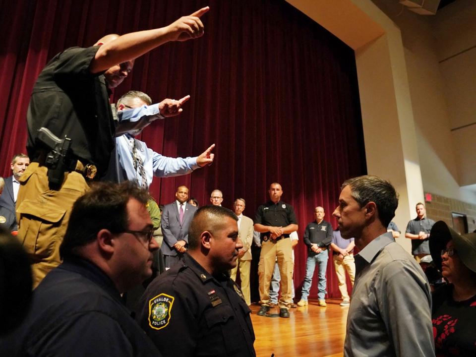 Beto interrupts press conference in Uvalde