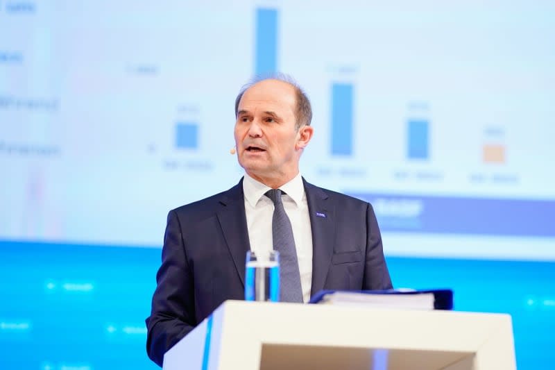 Martin Brudermueller, Chairman of the Board of Executive Directors of BASF SE, is on stage at the annual press conference of the chemical company BASF. The company is announcing its business figures for the past year today. Uwe Anspach/dpa