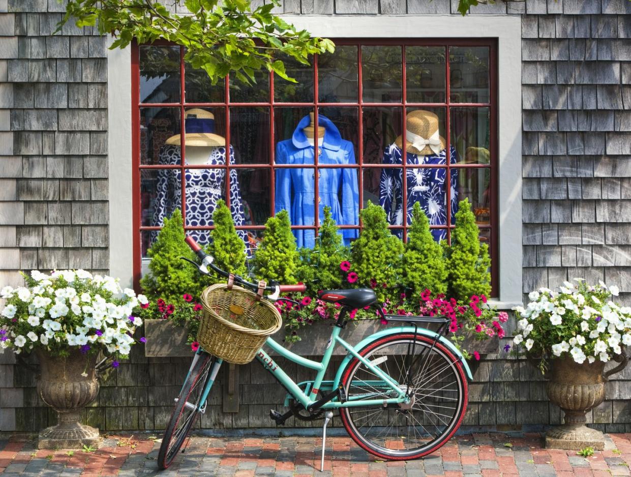 shop window on steamboat wharf in nantucket town