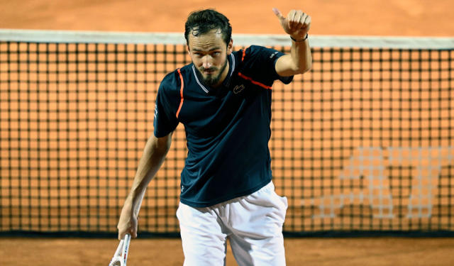 Italian Open: Daniil Medvedev to face Stefanos Tsitsipas in semi