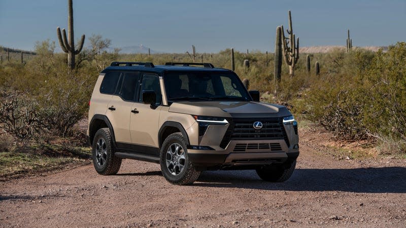 2024 Lexus GX Overtrail+ - Image: Lexus