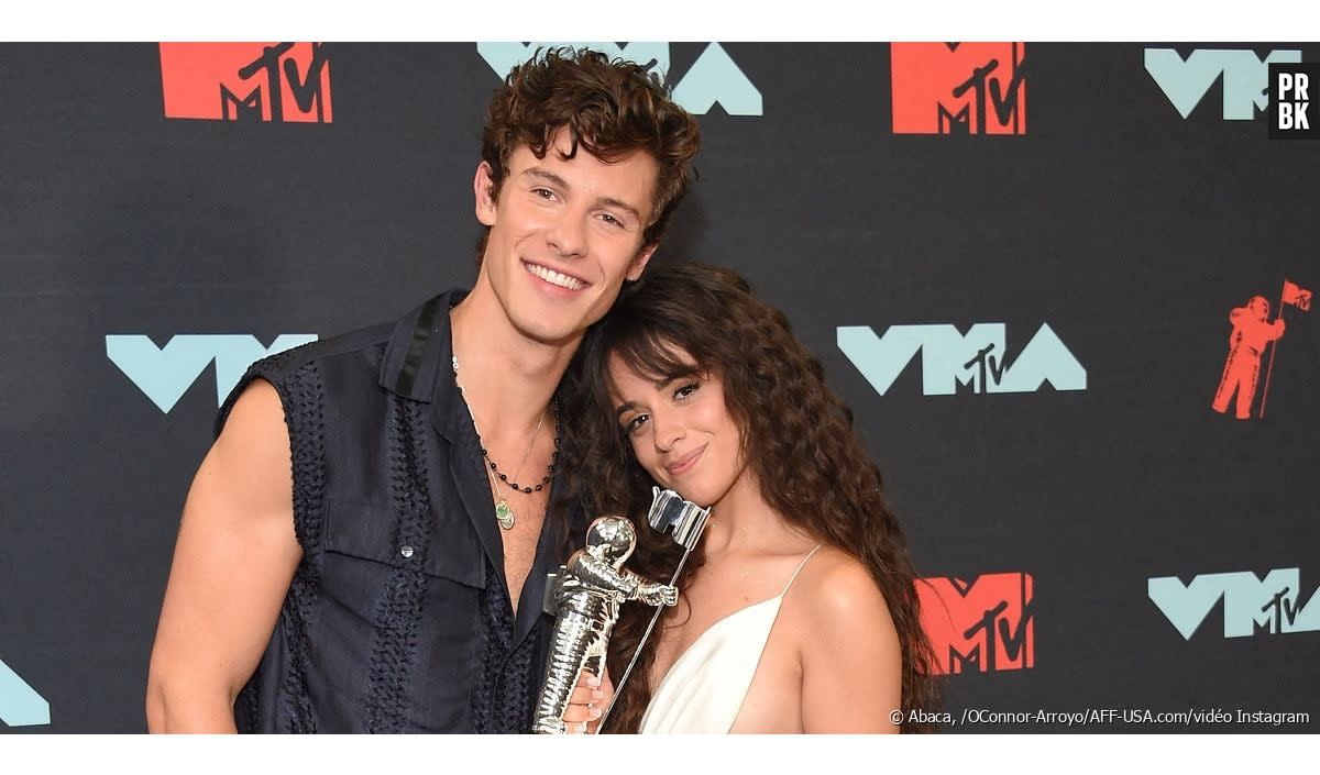 Shawn Mendes et Camila Cabello lors du iHeartConcert en vidéo sur Insta. Les ex s'embrassent langoureusement à Coachella - Abaca, /OConnor-Arroyo/AFF-USA.com/vidéo Instagram