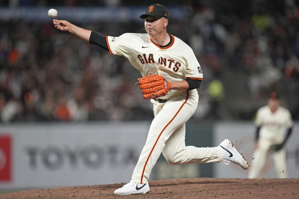 SAN FRANCISCO, CALIFORNIA - APRIL 8: Kai-Wei Teng (70) of the San Francisco Giants pitches in the top of the sixth inning at Oracle Park on April 8, 2023 in San Francisco, California. (Photo by Andy Kuno/San Francisco Giants/Getty Images)