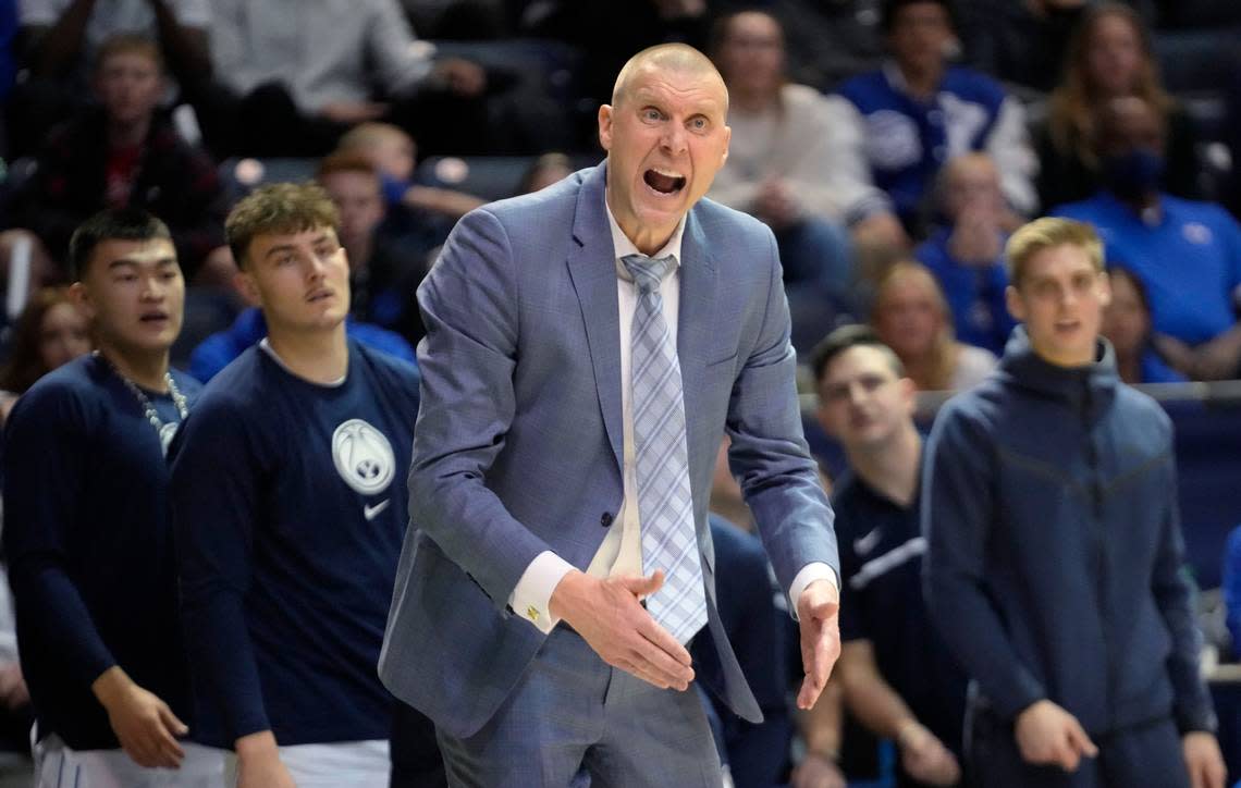 Mark Pope’s fourth season as head coach of the BYU Cougars has been punctuated by four close losses to West Coast Conference powers Gonzaga and Saint Mary’s. The former Kentucky Wildcats center is 84-40 in four seasons as BYU coach.