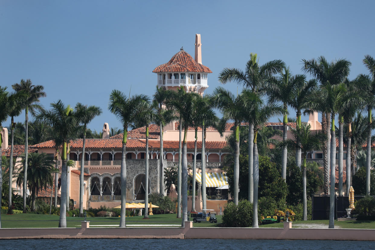 Trump's Mar-a-Lago resort is preparing for a banquet event for a far-right think tank that has long fear-mongered about Muslims. (Photo: Joe Raedle via Getty Images)