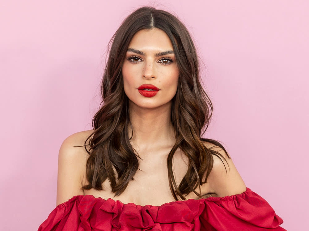 Emily Ratajkowski ist stolz auf ihren Babybauch. (Bild: Ovidiu Hrubaru/Shutterstock.com)