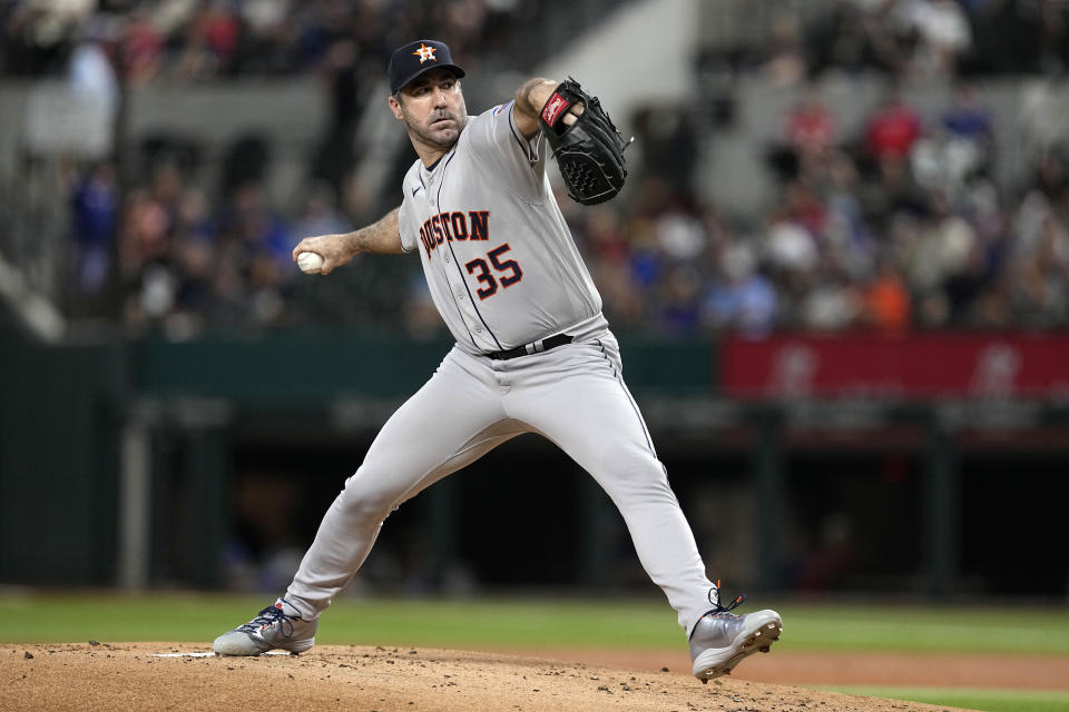 Houston Astros starting pitcher Justin Verlander throws to the Texas Rangers in the first inning of a baseball game, Wednesday, Sept. 6, 2023, in Arlington, Texas. (AP Photo/Tony Gutierrez)