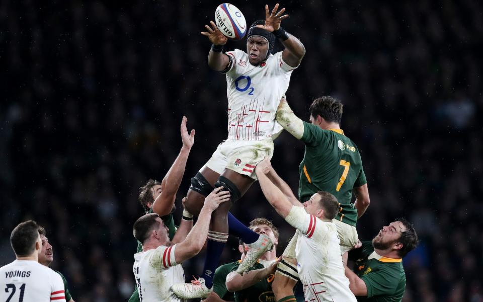 Maro Itoje of England wins a line out during the Autumn International match between England and South Africa at Twickenham Stadium on November 26, 2022 in London, England - Henry Browne/Getty Images