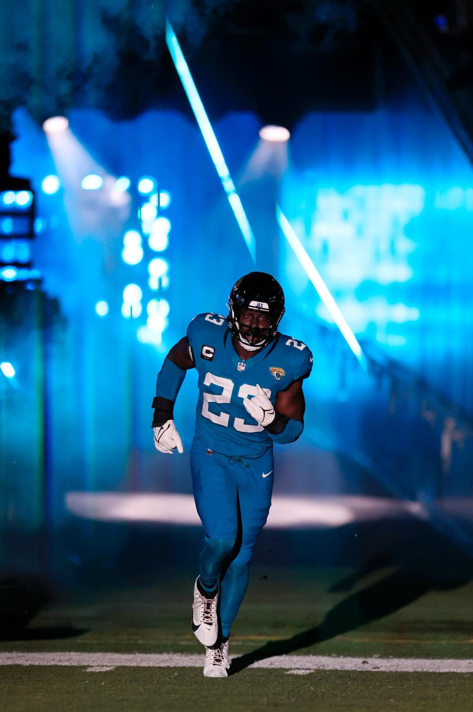 Jacksonville Jaguars linebacker Foyesade Oluokun (23) is introduced before a regular season NFL football matchup Sunday, Dec. 17, 2023 at EverBank Stadium in Jacksonville, Fla. The Baltimore Ravens defeated the Jacksonville Jaguars 23-7. [Corey Perrine/Florida Times-Union]
