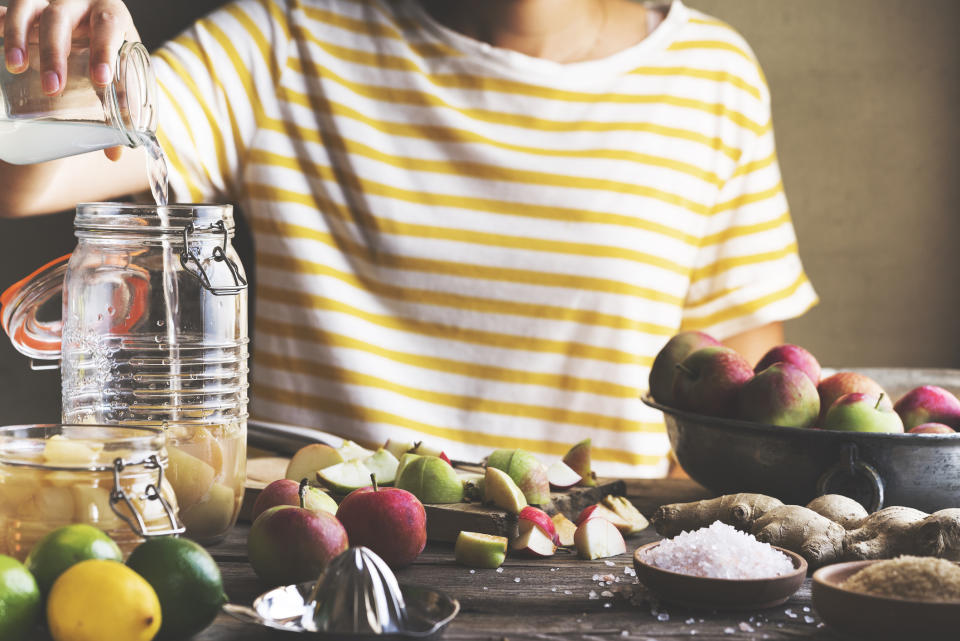 Experts suggest diluting apple cider vinegar. (Getty Images)