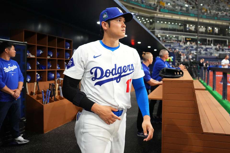 SEOUL, SÜDKOREA – 17. MÄRZ: Shohei Ohtani #17 der Los Angeles Dodgers ist vor dem Ausstellungsspiel zwischen den Los Angeles Dodgers und Kiwoom Heroes im Gocheok Sky Dome am 17. März 2024 in Seoul, Südkorea, zu sehen.  (Foto von Masterpress/Getty Images)