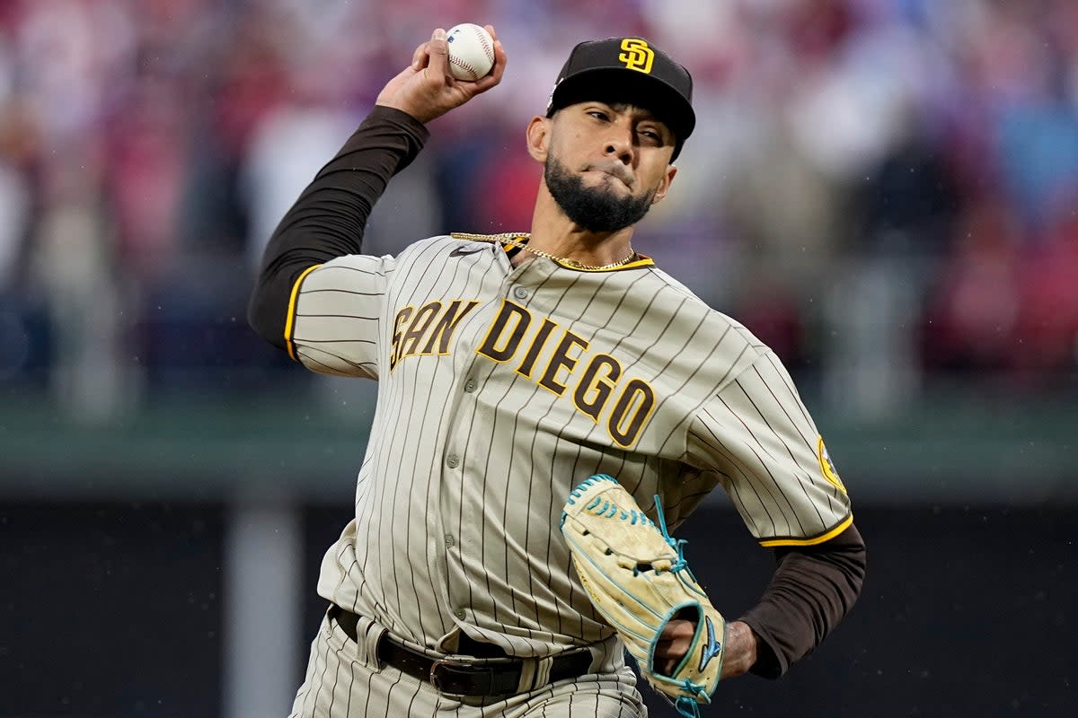 PADRES-SUÁREZ (AP)