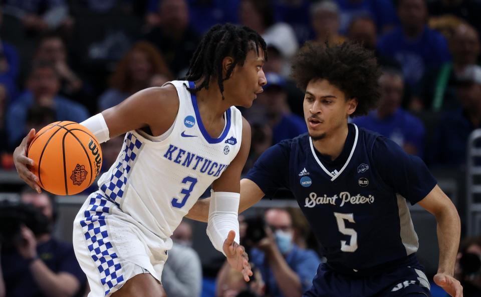 Wildcats guard TyTy Washington Jr. (3) has catch-and-shoot ability after making 35 percent of his threes this past season.