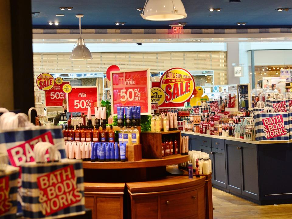 bath and body works store