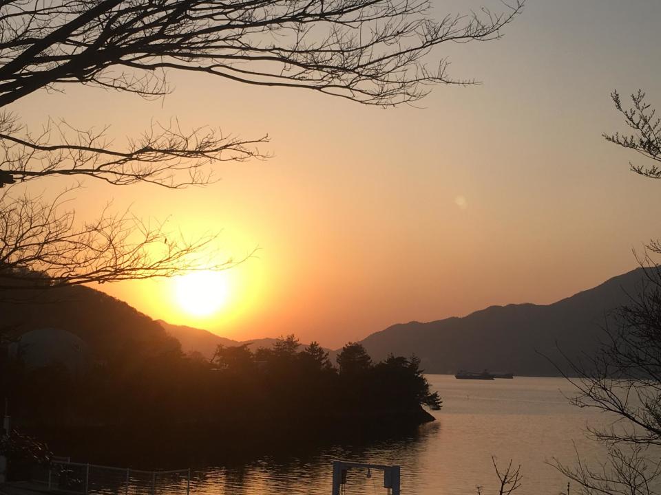 Shodoshima sunset: Tamara Hinson