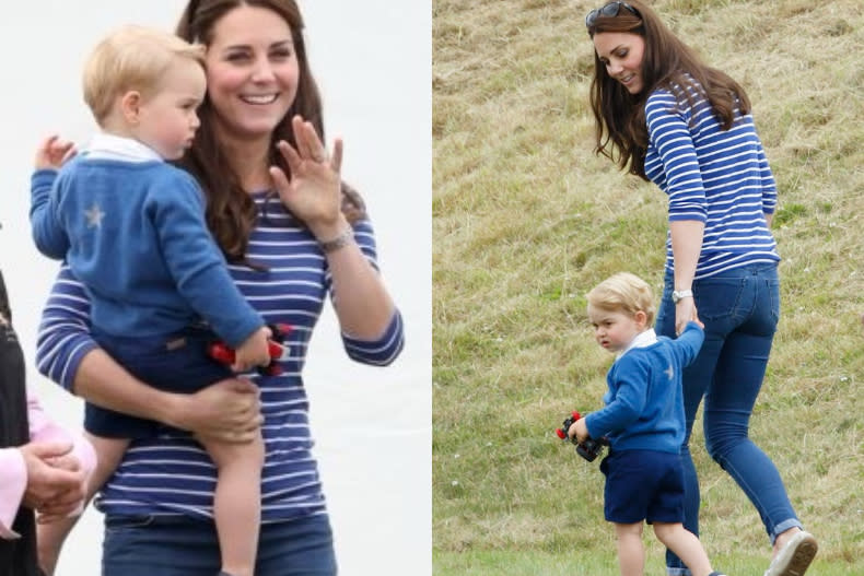 照片中凱特王妃正牽著喬治王子在草地上玩耍，一身條紋長袖上衣搭配上Topshop的藍色牛仔褲