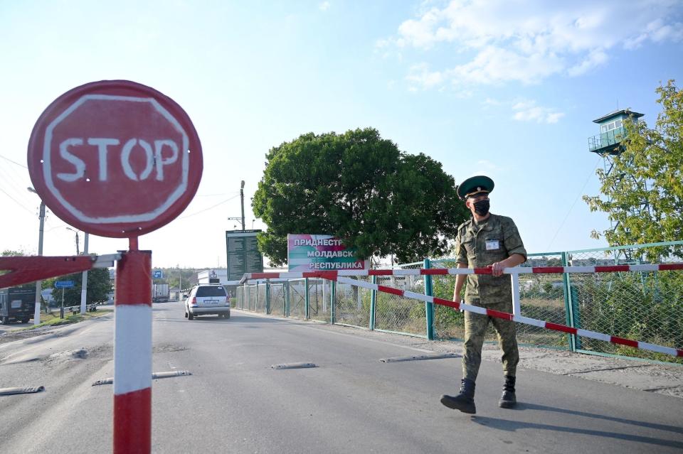 Pervomaysk Transnistria Moldova Ukraine border guard