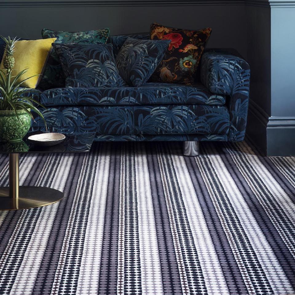 10) Best striped carpet ideas: Mixing patterns