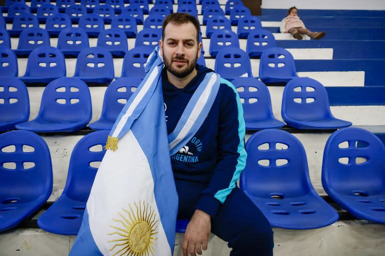 Luciano de Cecco, referente del vóleibol argentino, será uno de los abanderados en los Juegos Olímpicos de París 2024, junto con Rocío Sánchez Moccia, de las Leonas