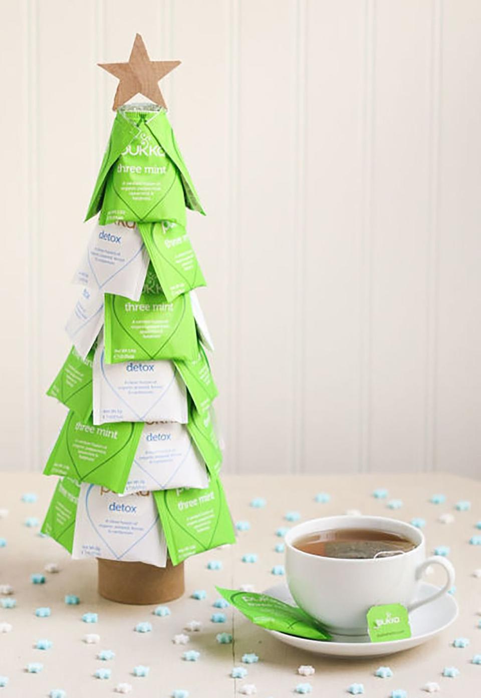 Christmas tree, Christmas decoration, Green, Paper, Interior design, Paper product, Party hat, 