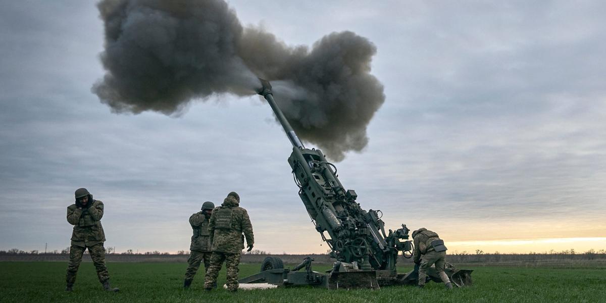 В разгар перестрелки с Россией украинские военные вызывают военных США на помощь в ремонте своей артиллерии.