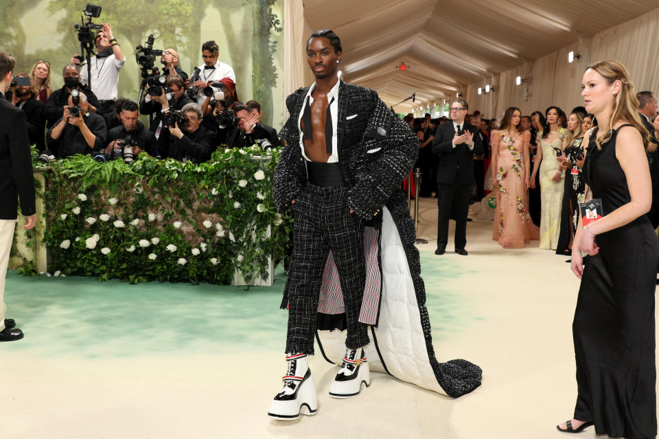 NEW YORK, NEW YORK - MAY 06: Alton Mason attends The 2024 Met Gala Celebrating "Sleeping Beauties: Reawakening Fashion" at The Metropolitan Museum of Art on May 06, 2024 in New York City. (Photo by Dia Dipasupil/Getty Images)