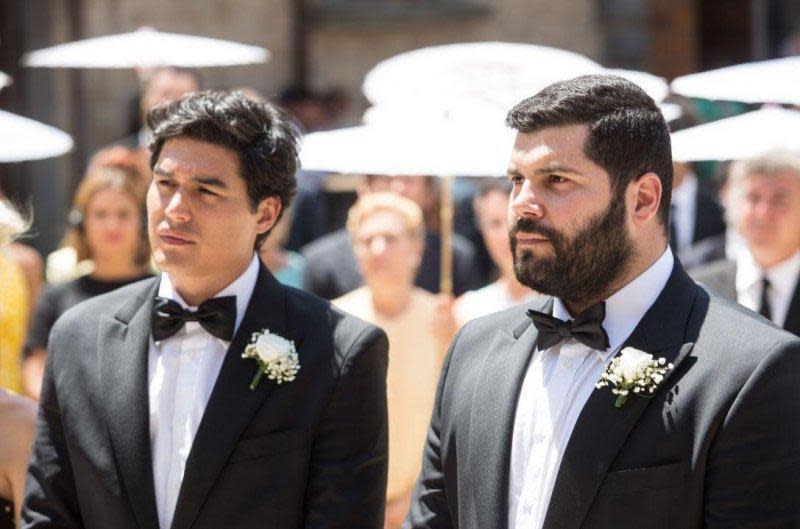 安東尼奧與保羅回到義大利老家舉辦婚禮。（東昊影業提供）