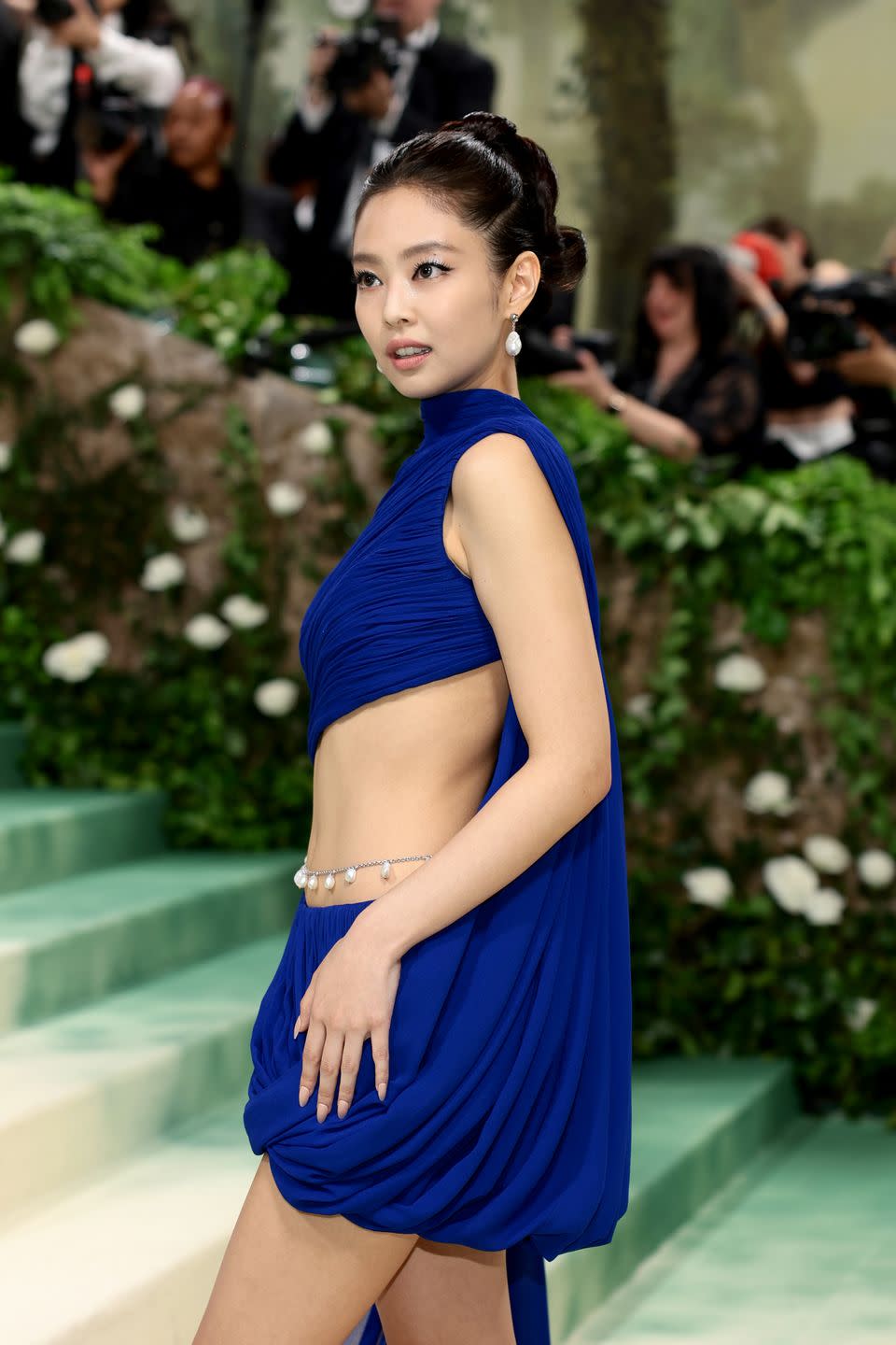 Jennie Kim’s Torso Reveal on the 2024 Met Gala Red Carpet Is a Master