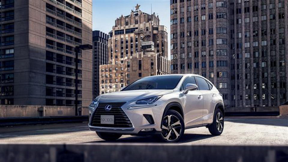 圖／進口豪華車榜單，本月冠軍由Lexus NX以932輛的成績拿下，自家Lexus UX以670輛緊追在後。