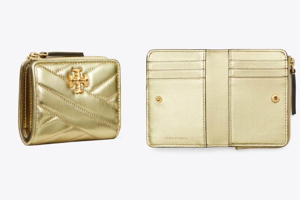 Tory Burch Kira Chevron金屬短夾，NT$10,900圖片來源：Tory Burch官網