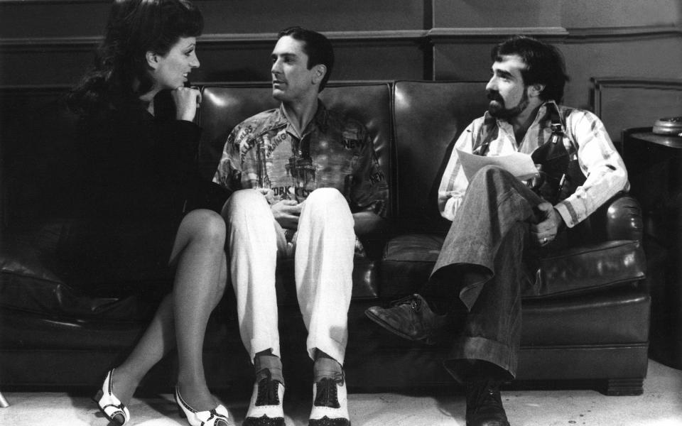 Liza Minnelli, Robert De Niro and Martin Scorsese on the set of New York, New York - alamy