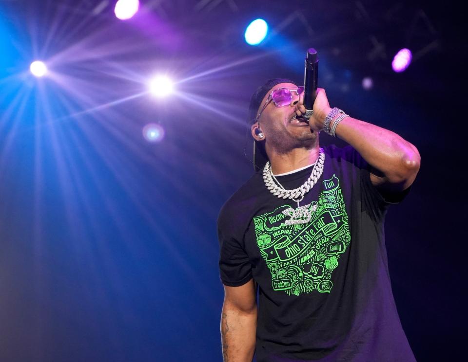Hitmaking rapper Nelly will also be part of the My Platinum Playlist show at FedExForum next month.