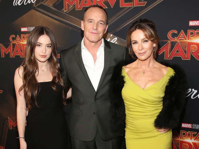 <p>Jesse Grant/Getty</p> From Left: Stella Gregg, Clark Gregg and Jennifer Gray in 2019