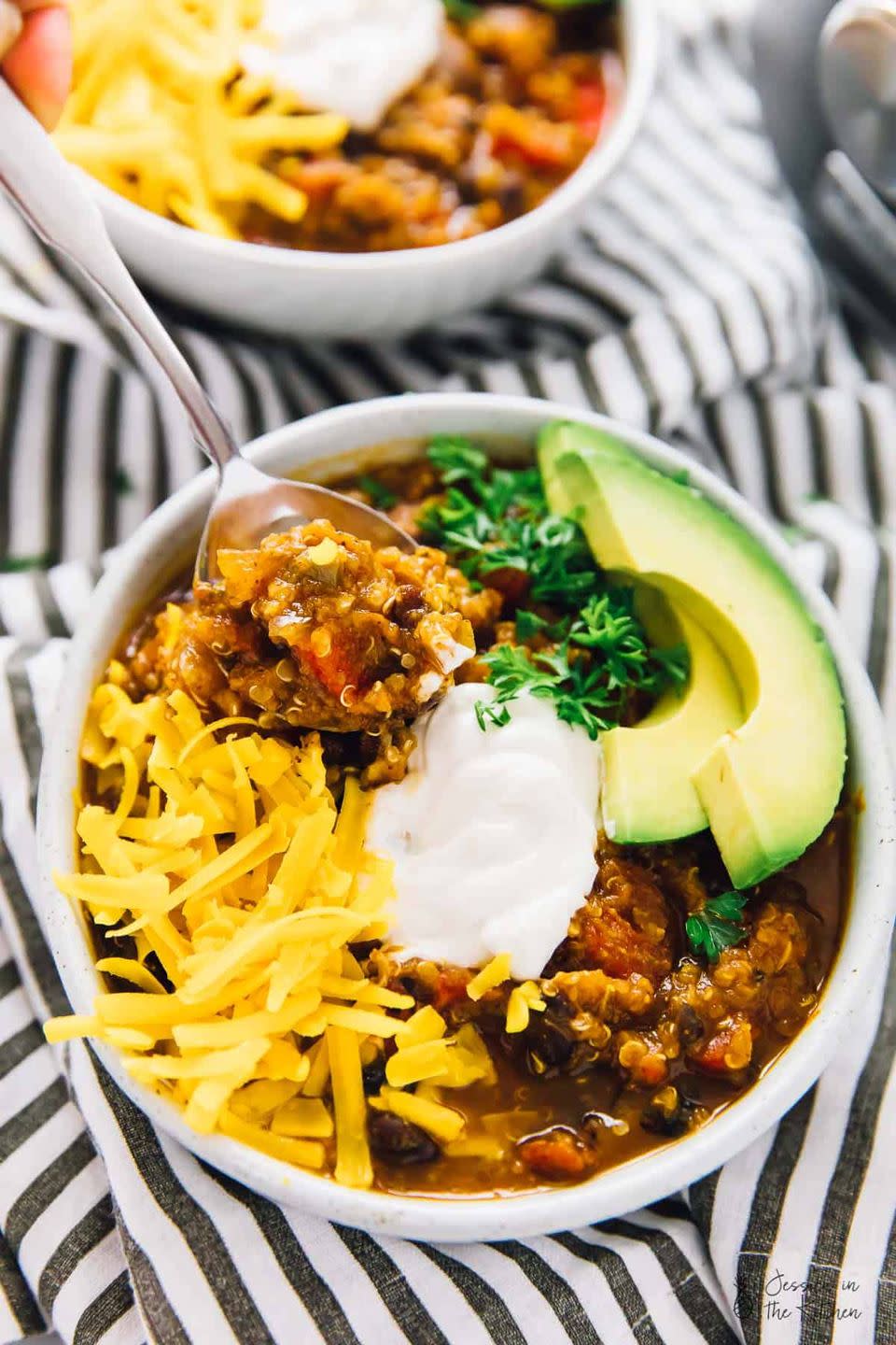 Slow Cooker Pumpkin Quinoa Chili