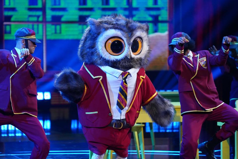 Lorraine Kelly performed as Owl on The Masked Singer. (ITV)