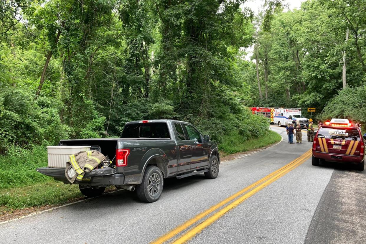 3 children among 4 killed in farm tractor rollover in Pennsylvania, police say The crash occurred just after 11 a.m. on Furnace Road in Lower Chanceford Township.