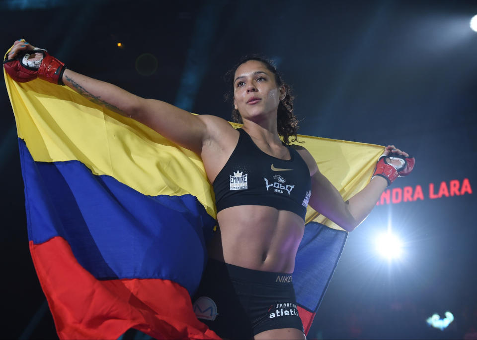 BRIDGEPORT, CT - AUGUST 24: Alejandra Lara (red gloves)  takes on Taylor Turner (blue gloves) in a bantamweight bout on August 24, 2019 at the Webster Bank Arena in Bridgeport, Connecticut.  (Photo by Williams Paul/Icon Sportswire via Getty Images)