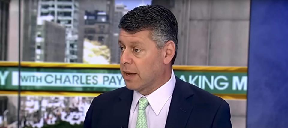 This market expert warns real estate woes may not be limited to commercial — 3 'idiosyncratic' stocks he likes