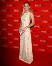 <p>Margot zeigte in einem sehr schlicht verzierten Prada-Kleid, dass auch nudefarben beeindruckend sein kann.<br>[Bild: Reuters] </p>