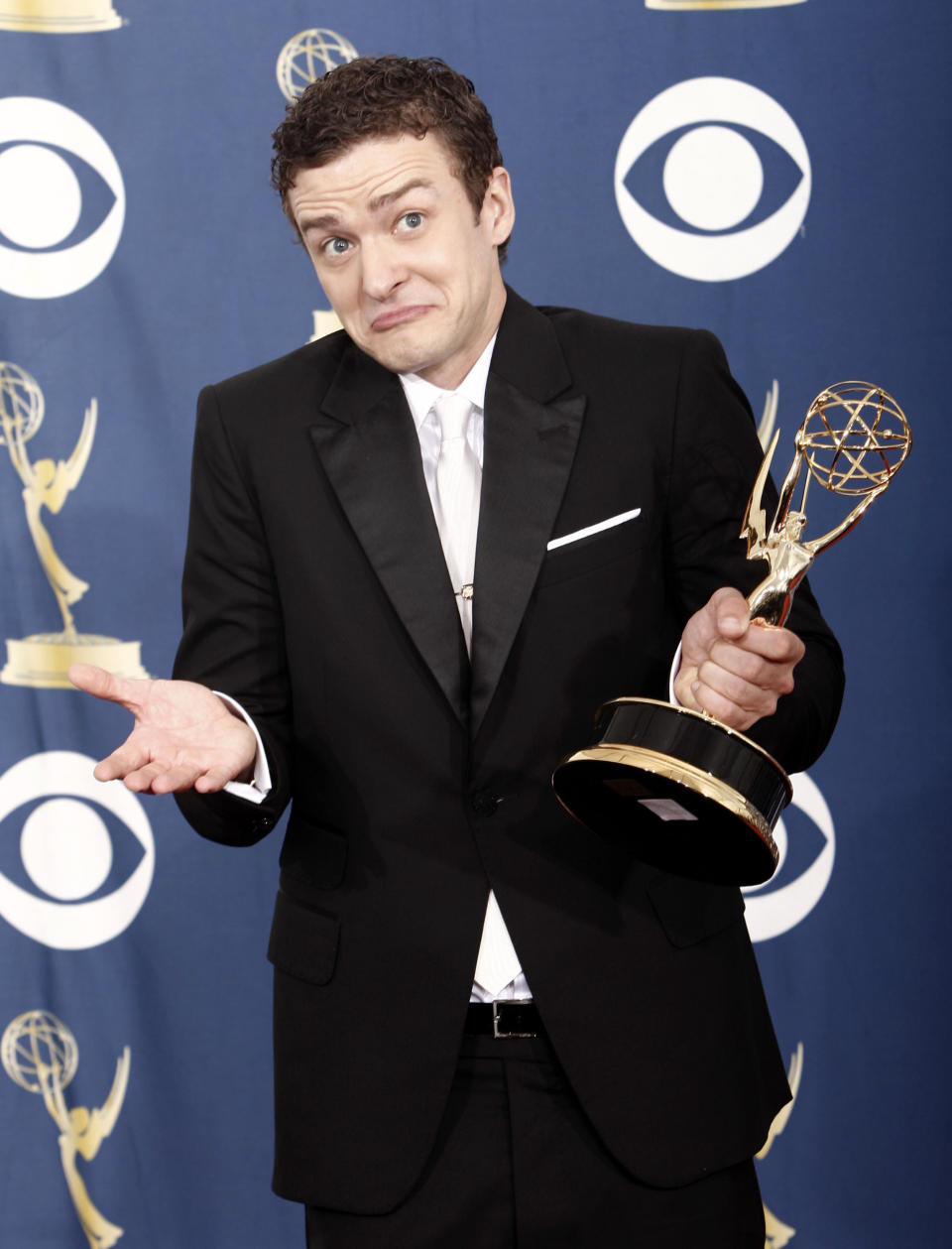 FILE - Justin Timberlake who appeared on the TV show "Saturday Night Live" hold the best guest actor award for a comedy series backstage at the 61st Primetime Emmy Awards on Sunday, Sept. 20, 2009, in Los Angeles. (AP Photo/Matt Sayles, File)