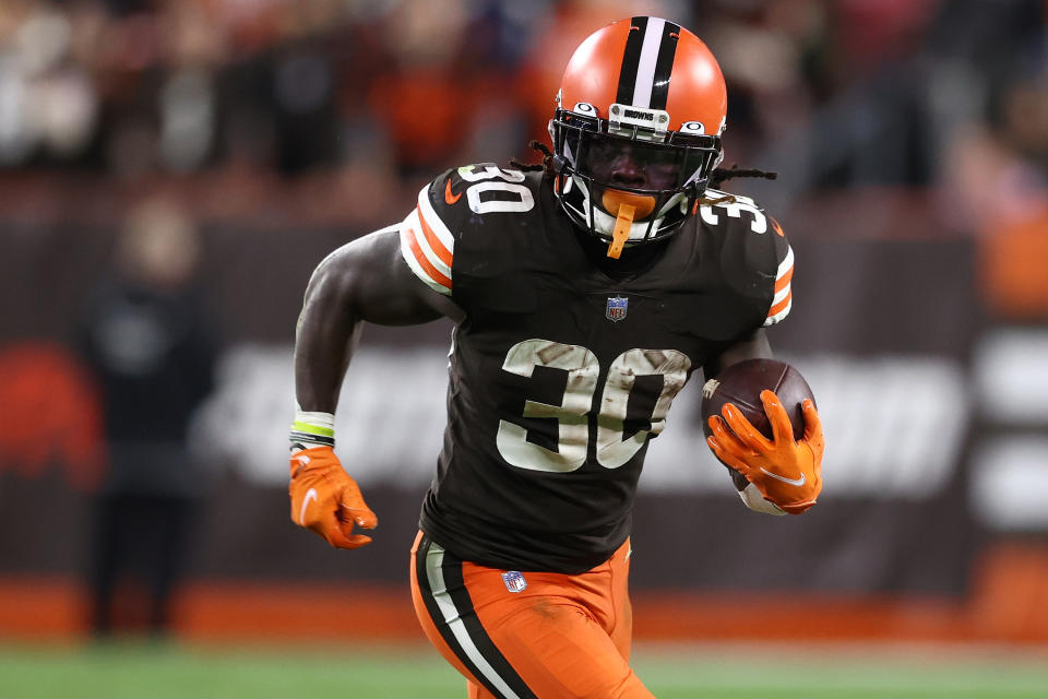 CLEVELAND, OHIO - OCTOBER 21: D'Ernest Johnson #30 of the Cleveland Browns plays against the Denver Broncos at FirstEnergy Stadium on October 21, 2021 in Cleveland, Ohio. (Photo by Gregory Shamus/Getty Images)