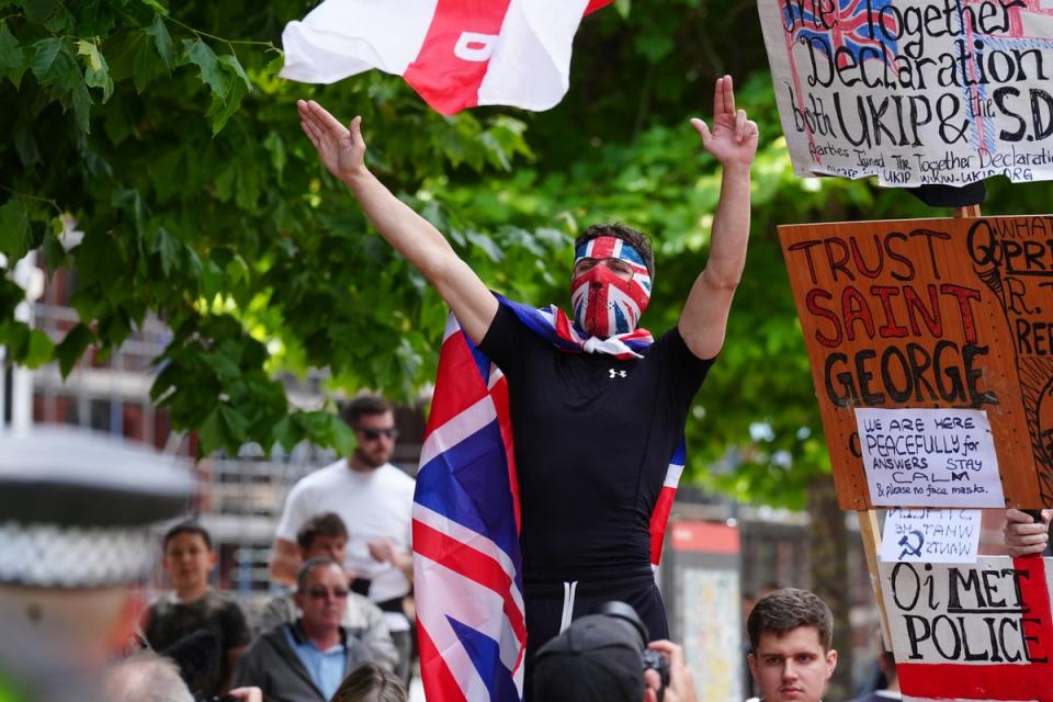 Crowds riot outside Leeds City Hall (Owen Humphreys/PA Wire)