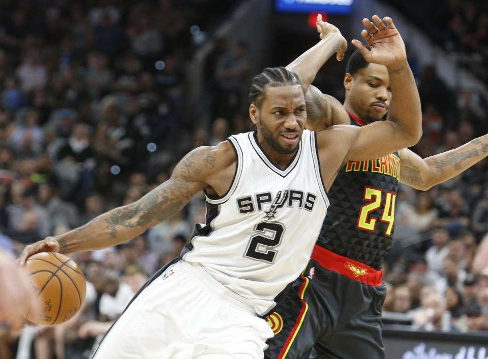 Kawhi Leonard is among a group of small forwards that can do it all. (Photo by Ronald Cortes/Getty Images)