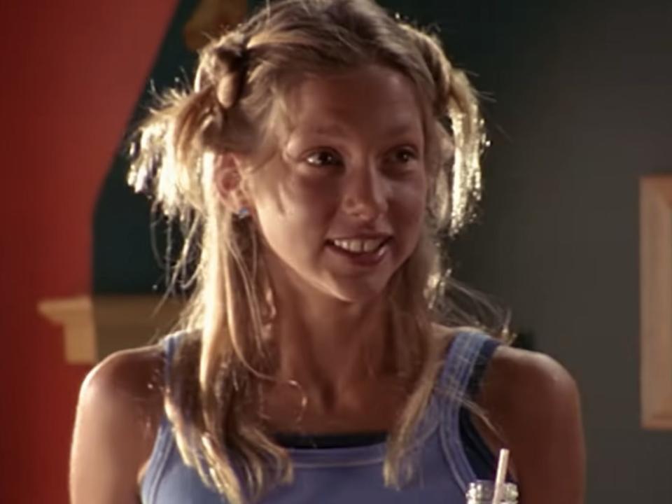 miriam mcdonald as emma nelson on degrassi