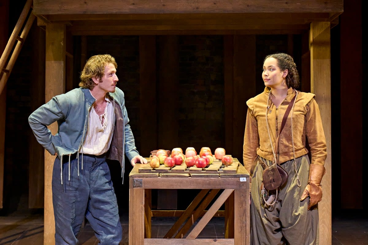 Tom Varey as William Shakespeare and Madeleine Mantock as Agnes Hathaway  (Manuel Harlan)