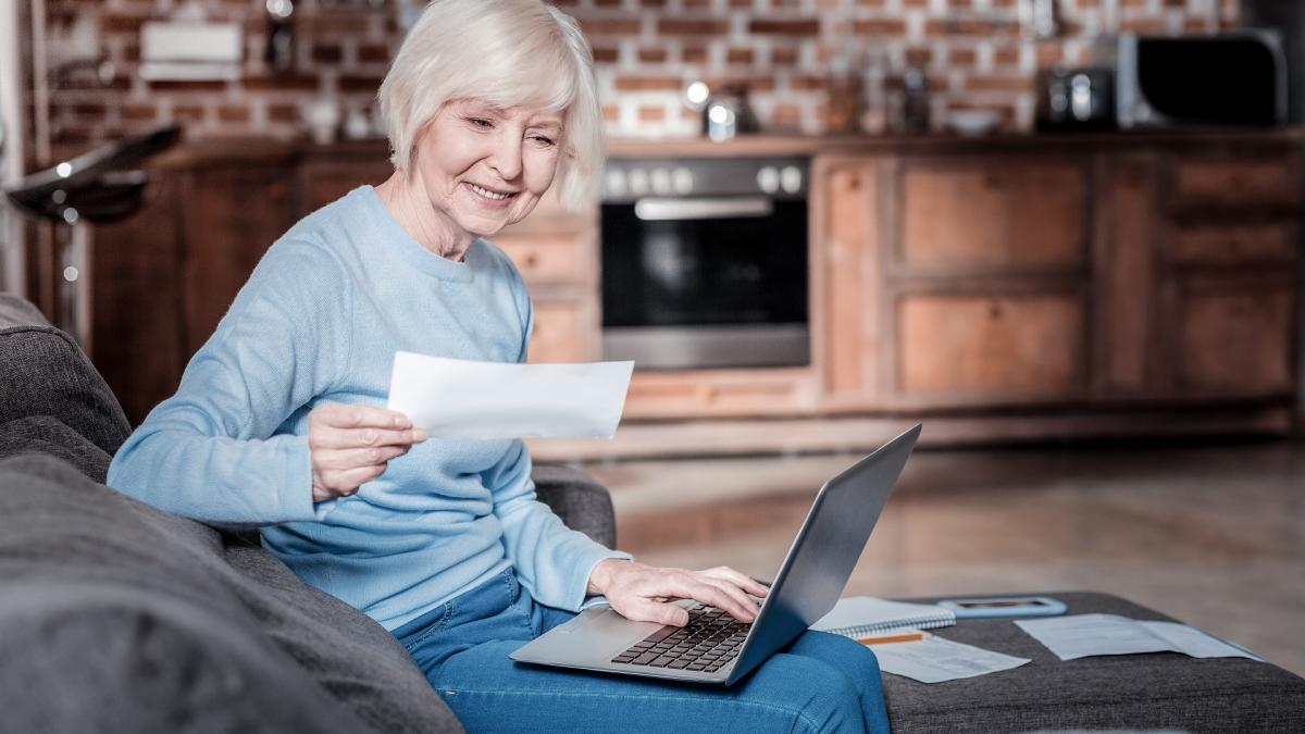 The 7 Best Bank Accounts to Deposit Your Social Security Check