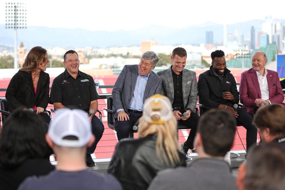 The FOX Sports NASCAR broadcast team at a press conference prior to last week's Busch Light Clash. From left to right: Reporter Jamie Little, NASCAR Hall of Famer/broadcaster/team owner Tony Stewart, Mike Joy, former NASCAR driver and broadcaster Clint Bowyer, reporter Josh Sims and analyst Larry McReynolds.