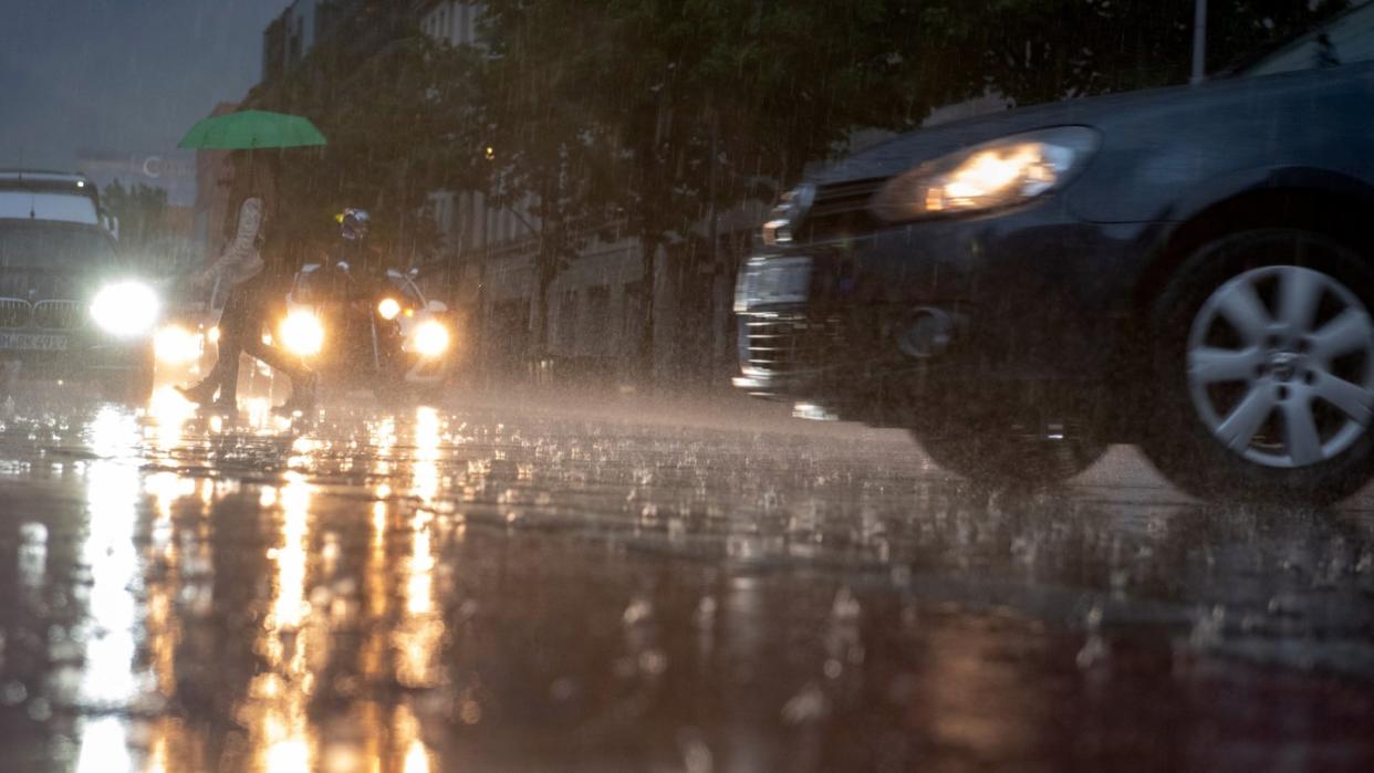 Auch in der Bundeshauptstadt gab es ein heftiges Gewitter. Foto: Paul Zinken