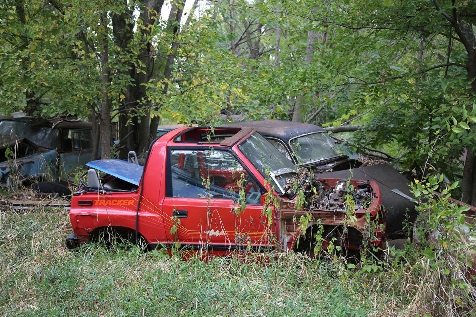 <p>This is a first-generation Geo Tracker, manufactured in Ontario, Canada, by CAMI – a joint venture between Suzuki and General Motors. Geo, a subdivision of Chevrolet, was in existence from 1989 to 1997. The Trakker would outlive the marque though, later wearing a Chevrolet badge on its grille. With a decent set of tires, these were very <strong>capable off-roaders</strong>.</p>